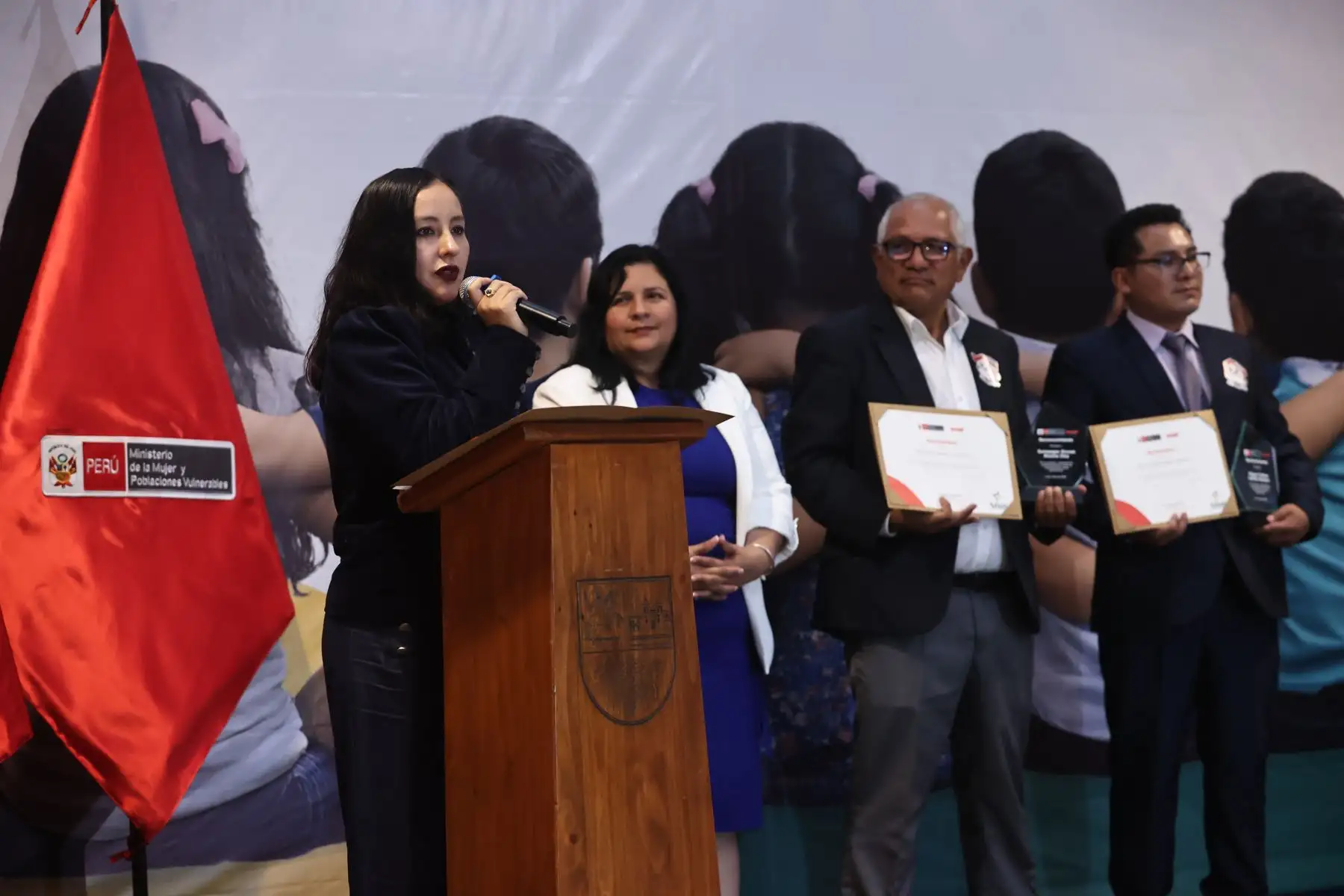 El encuentro incluyó conferencias especializadas y espacios de gestión del conocimiento vinculados a la preparación para la vida independiente, la crianza positiva y la intervención socioeducativa con niñas, niños y adolescentes. Foto: ANDINA/Juan Carlos Guzmán Negrini.