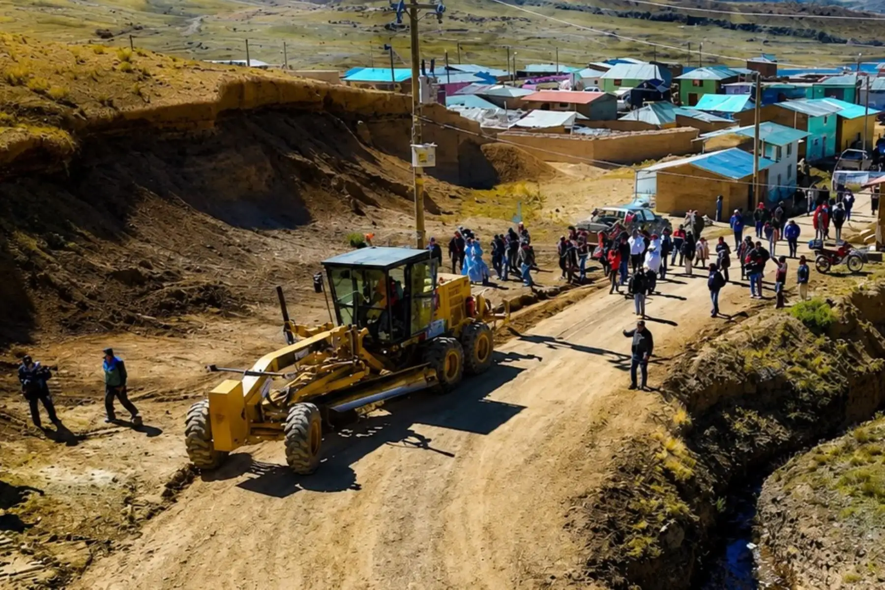 Plantean que carretera Qhapaq Ñan sea el principal eje de conexión Lima-Huancavelica
