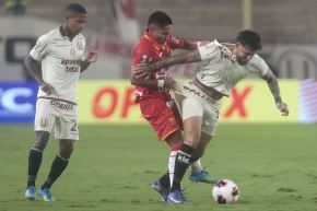 Universitario perdió 1-0 ante Atlético Grau en el estadio Monumental. Foto: ANDINA/Vidal Tarqui