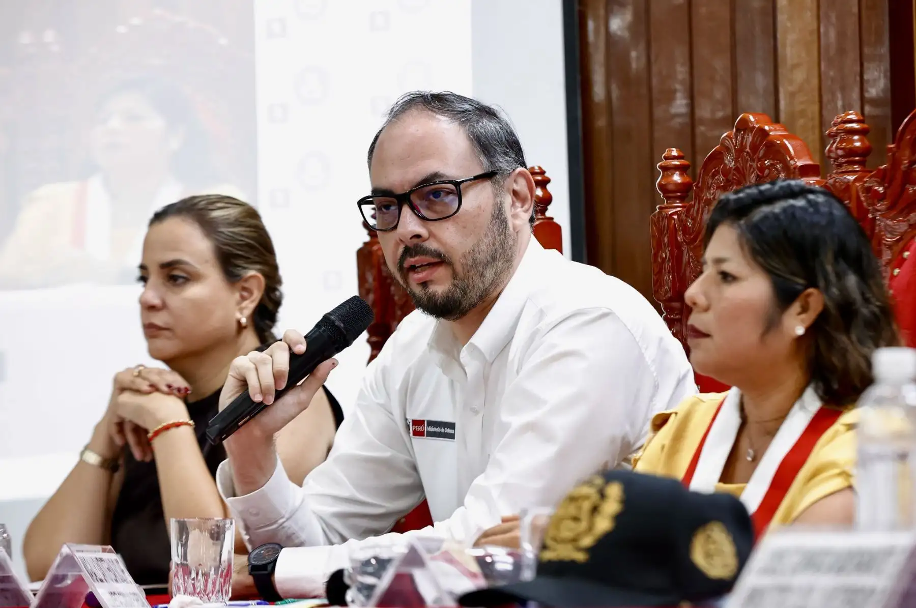 Ministro de Defensa garantiza respuesta efectiva de su sector ante fenómeno El Niño