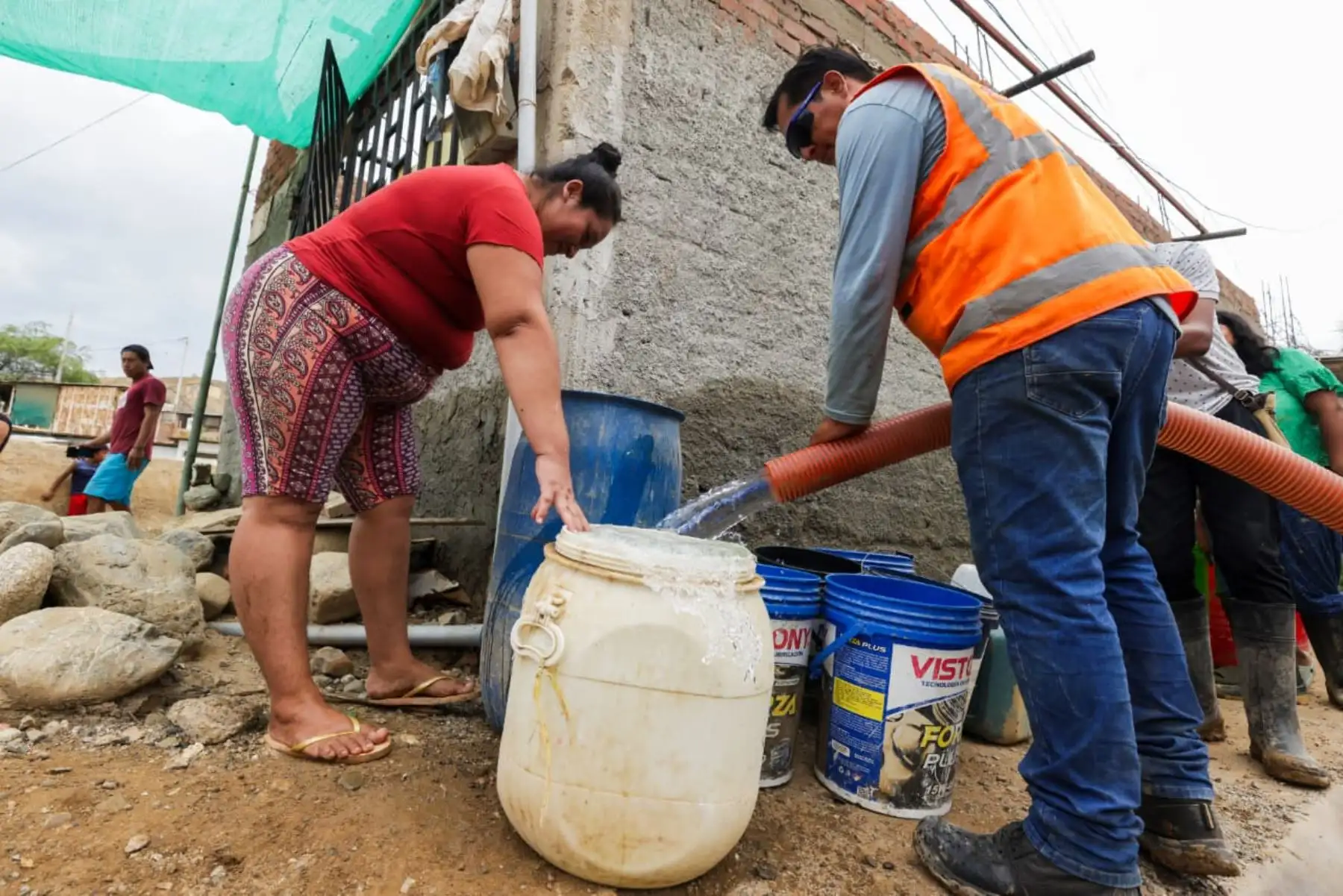 Vivienda transfiere más de S/ 800 mil para garantizar agua potable en La Libertad