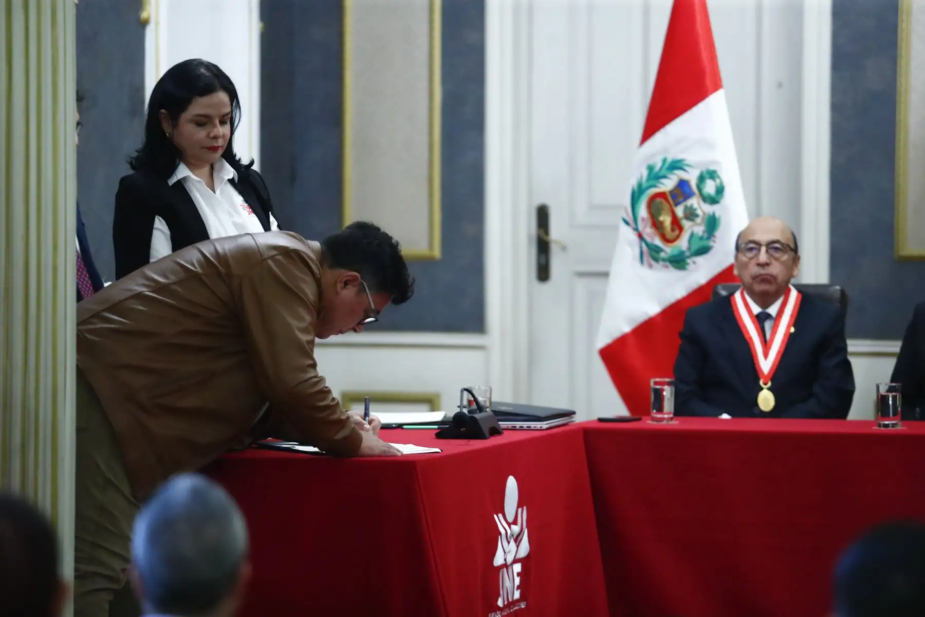 El Jurado Nacional de Elecciones proclamó los resultados al 100 % de las Elecciones Generales 2026 para la fórmula presidencial. En consecuencia, los candidatos Keiko Fujimori y Roberto Sánchez pasarán a la segunda vuelta electoral, que se realizará el domingo 7 de junio. Foto: ANDINA/Daniel Bracamonte