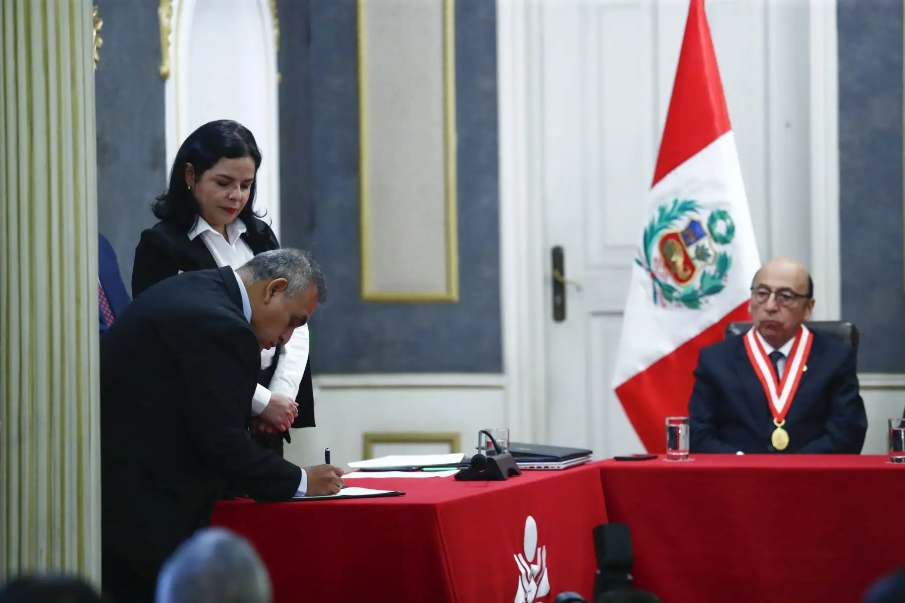 El Jurado Nacional de Elecciones proclamó los resultados al 100 % de las Elecciones Generales 2026 para la fórmula presidencial. En consecuencia, los candidatos Keiko Fujimori y Roberto Sánchez pasarán a la segunda vuelta electoral, que se realizará el domingo 7 de junio. Foto: ANDINA/Daniel Bracamonte