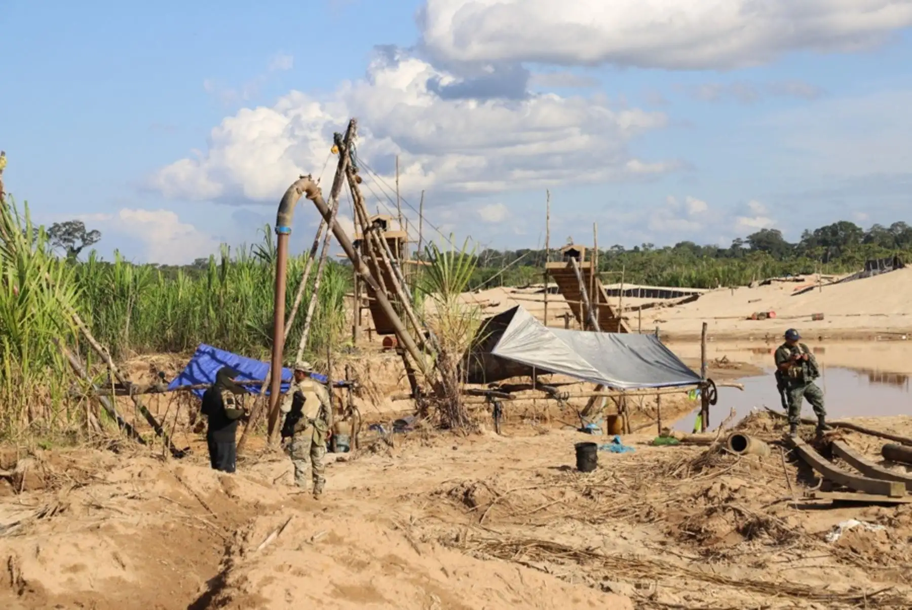 Madre de Dios: Trabajo articulado del Estado peruano continúa frente a la minería ilegal
