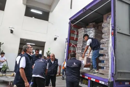 Entrega del material electoral para la Segunda Elección Presidencial 2026 por parte de la ONPE a Cancillería