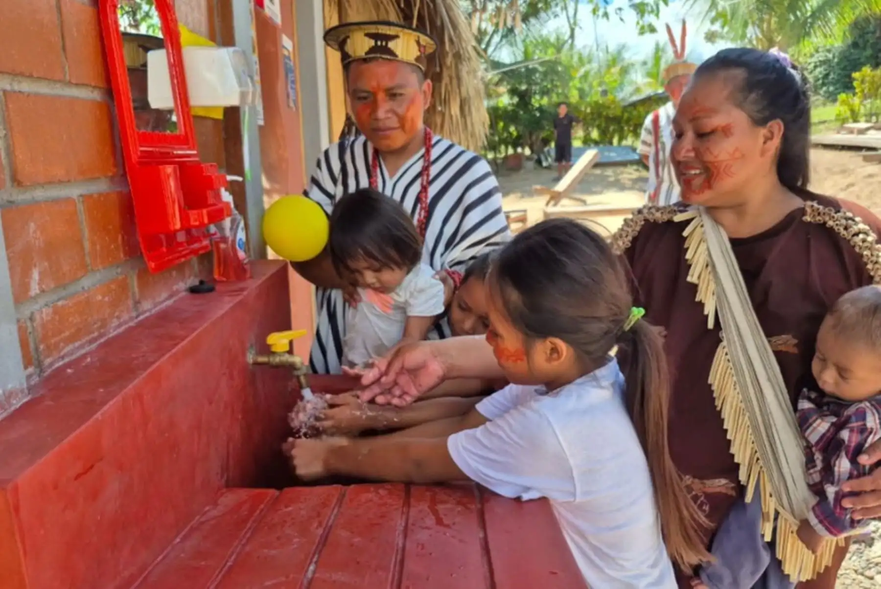 Junín: sector Vivienda inaugura proyecto de agua y desagüe a favor de población de Satipo