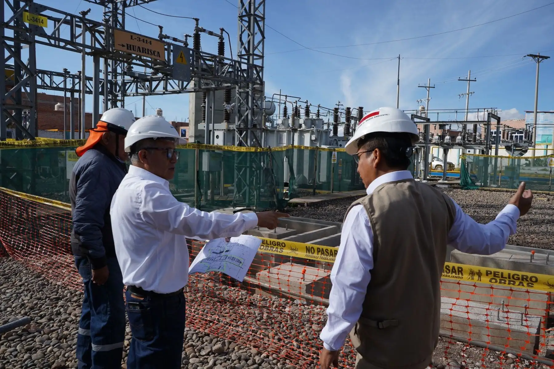 Titular del Minem inspecciona ampliación de potencia en subestación eléctrica de Junín