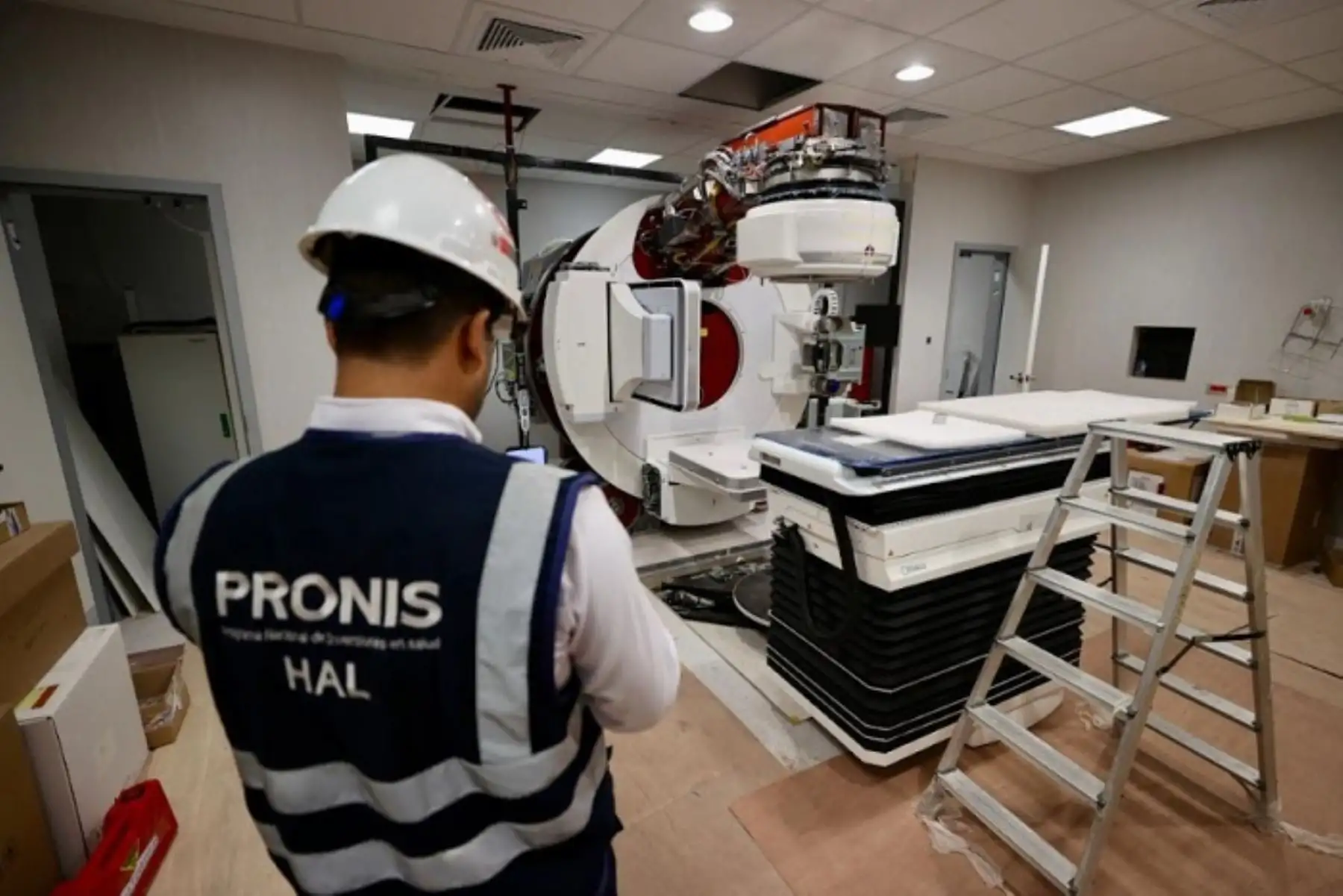 Pronis acelera acciones para culminar el Hospital Antonio Lorena del Cusco