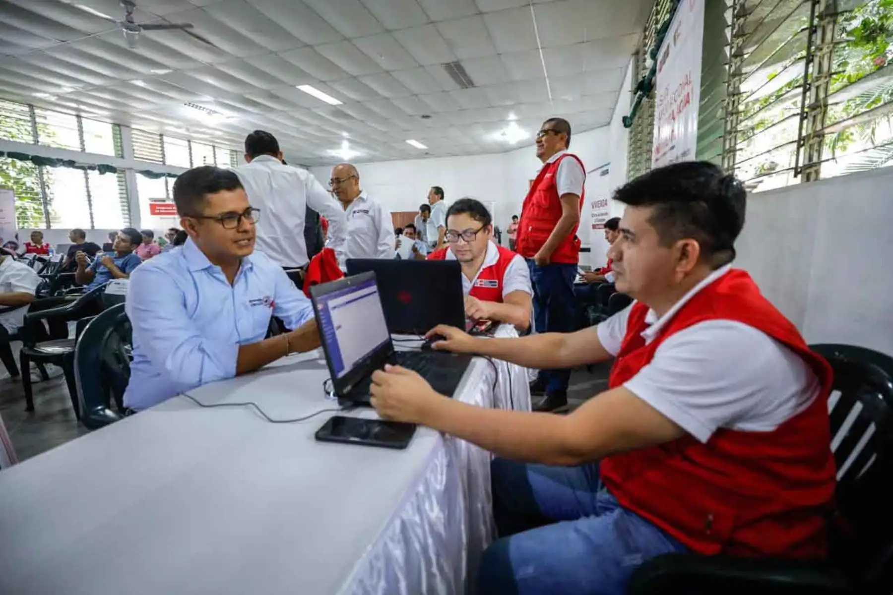 Ministerio de Vivienda capacitó uso de inteligencia artificial aplicada a gestión pública
