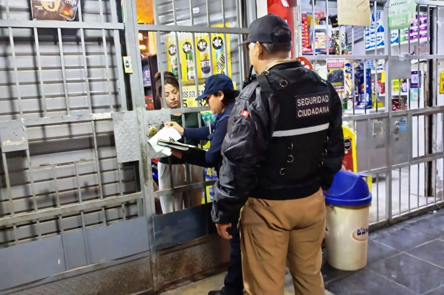 Chorrillos: ejecutan operativo contra locales comerciales informales