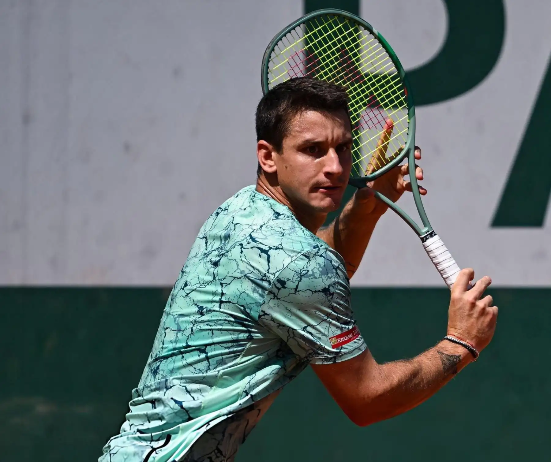 Camilo Carabelli pasa a segunda ronda y enfrentará a Andrey Rublev o  a Ignacio Buse