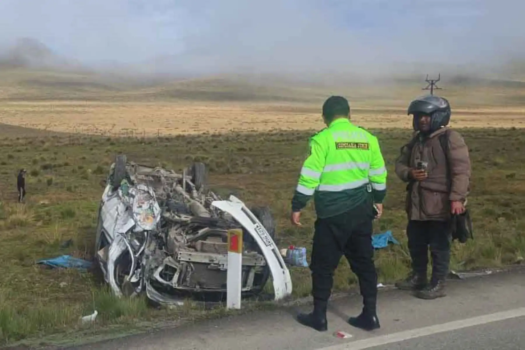 Junín: violento choque entre dos vehículos en Carretera Central deja a 10 personas heridas