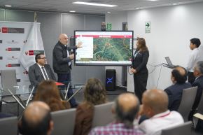 La ministra Lily Vásquez destacó la utilidad del Geoportal Midis para la toma de decisiones en materia social. Foto: MIDIS/Difusión.