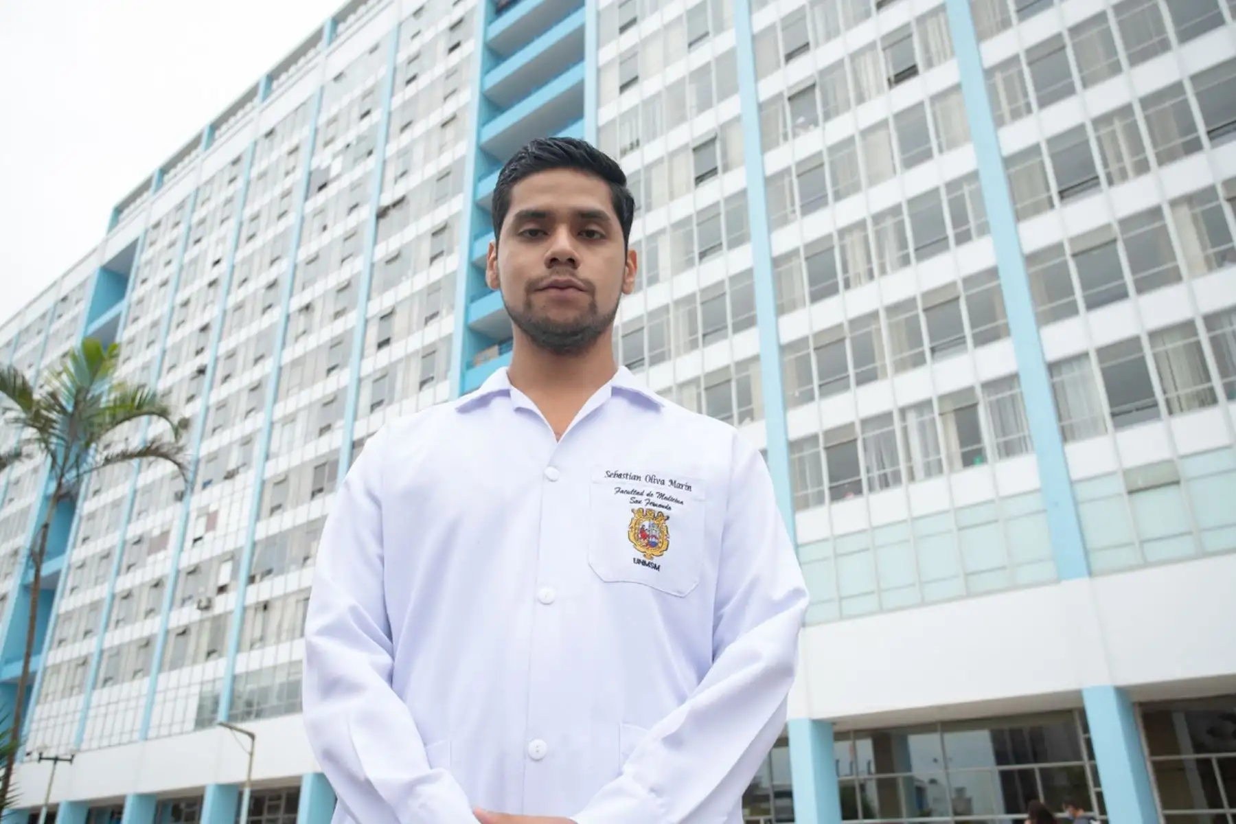 Rebagliati: bebé que sobrevivió en UCI vuelve 25 años después para internado de médicina
