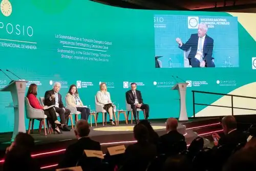 Continua el  XVI Encuentro Internacional de Minería, organizado por la Sociedad Nacional de Minería, Petróleo y Energía