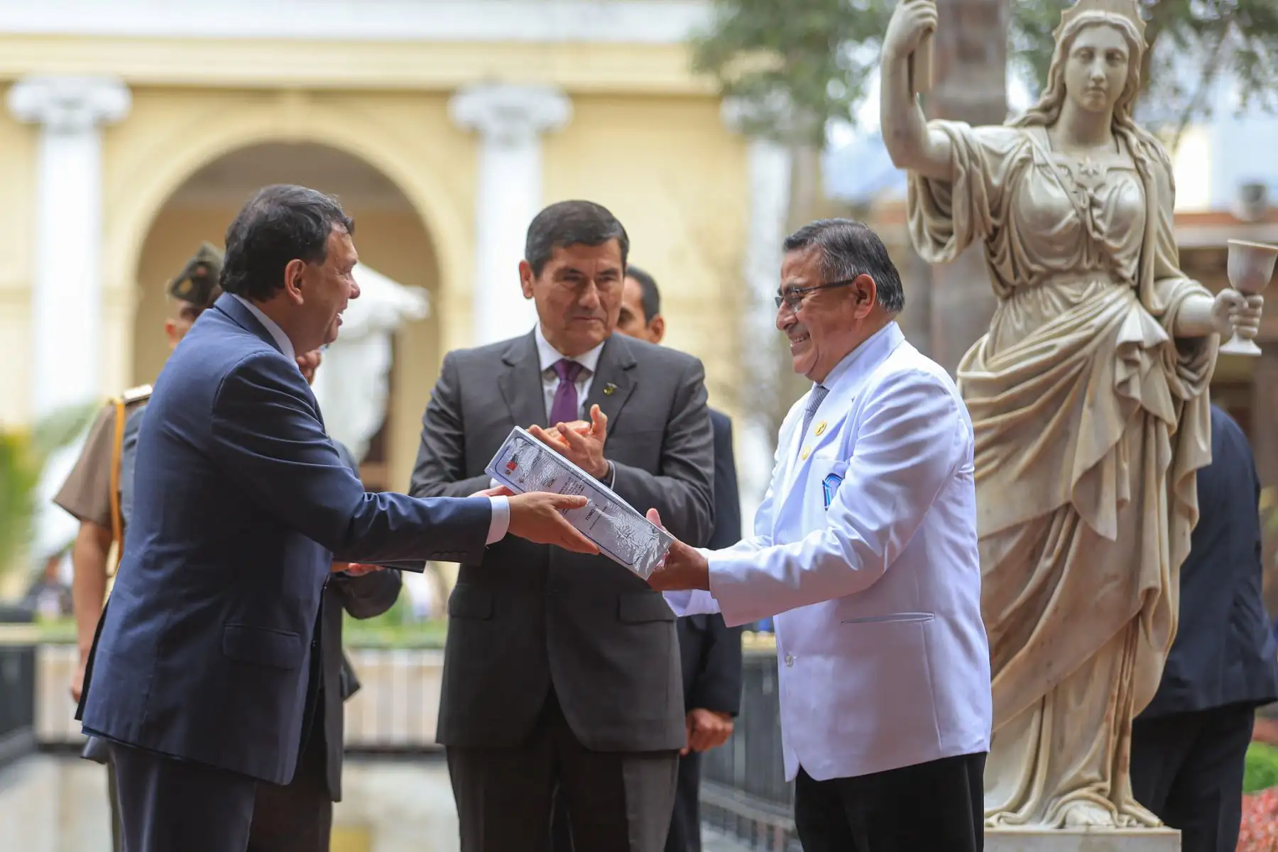 Presidente José María Balcázar participó en la ceremonia de presentación del proyecto viable del Hospital Nacional Dos de Mayo. Foto: ANDINA/Prensa Presidencia