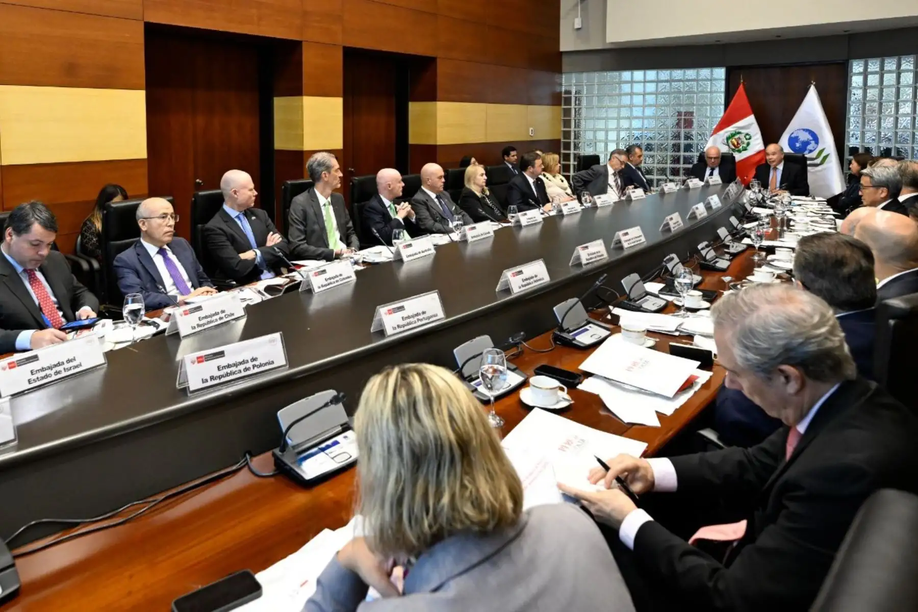Perú a la OCDE: proceso de adhesión avanza e implica necesidad de profundizar reformas