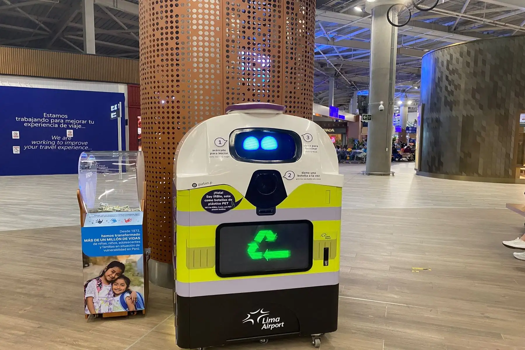 IRBin: el robot con IA hecho en Perú para el reciclaje llega al aeropuerto Jorge Chávez