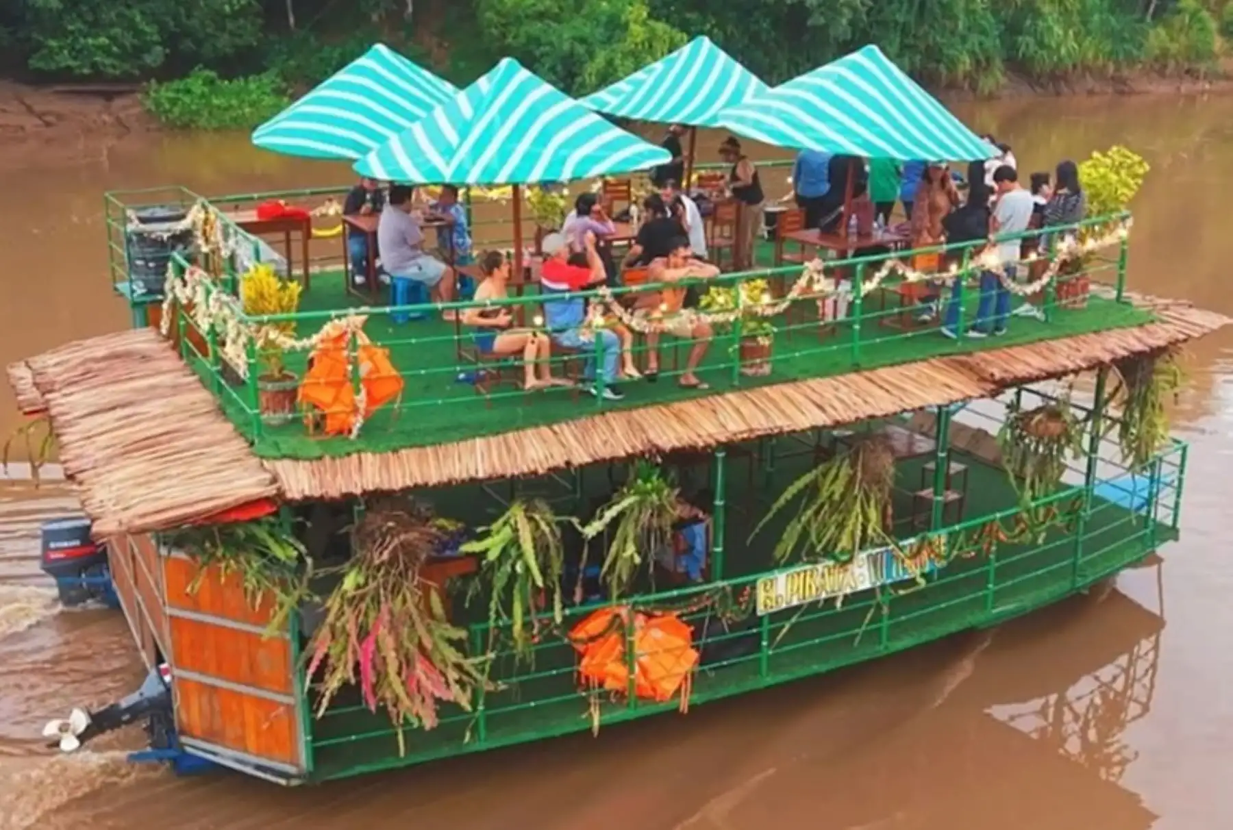 Moyobamba: embarcación “El Pirata de la Selva” se consolida como nuevo atractivo turístico