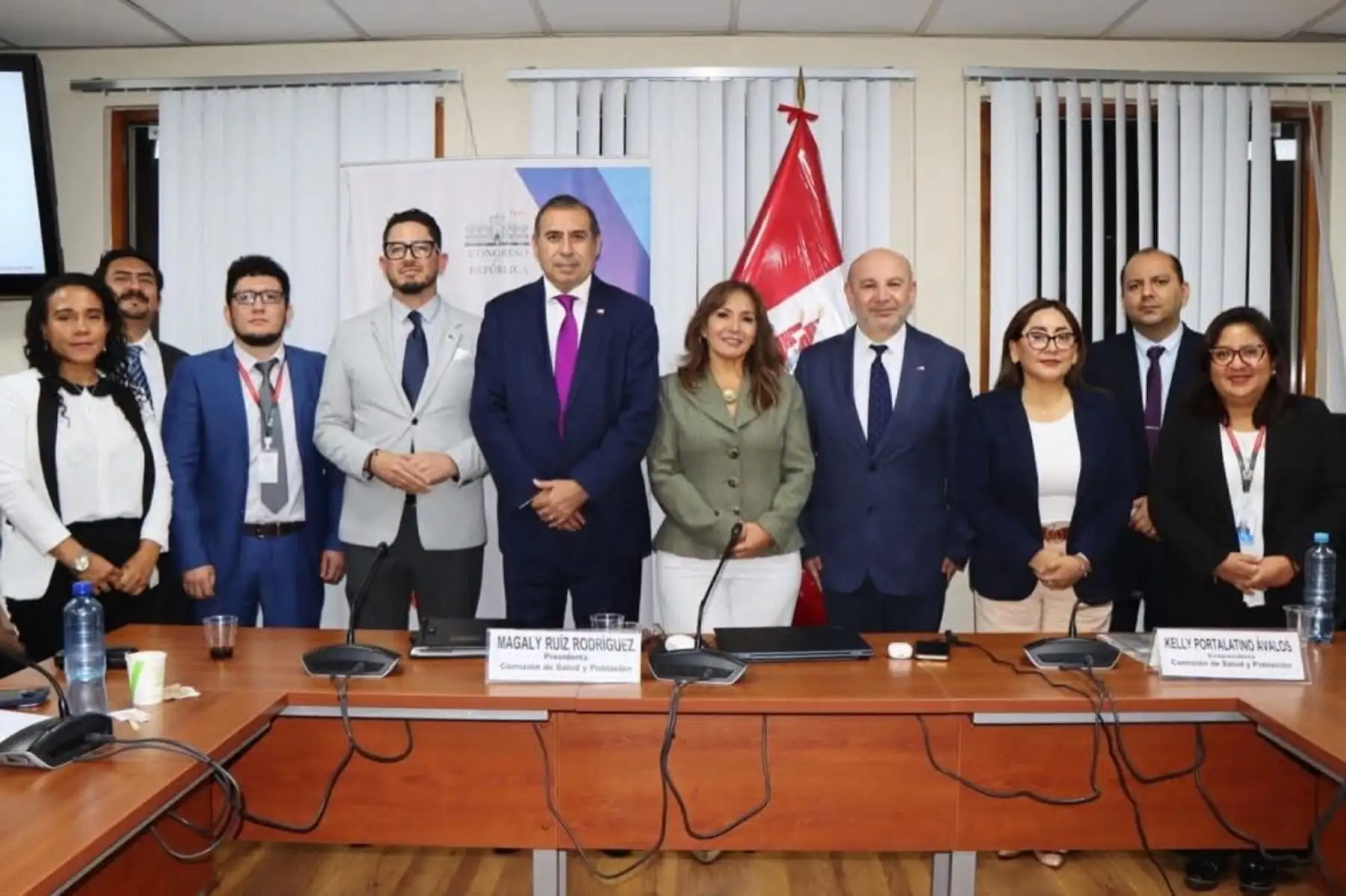 Congreso: Legisladores de Perú y Chile intercambian experiencia en materia de salud