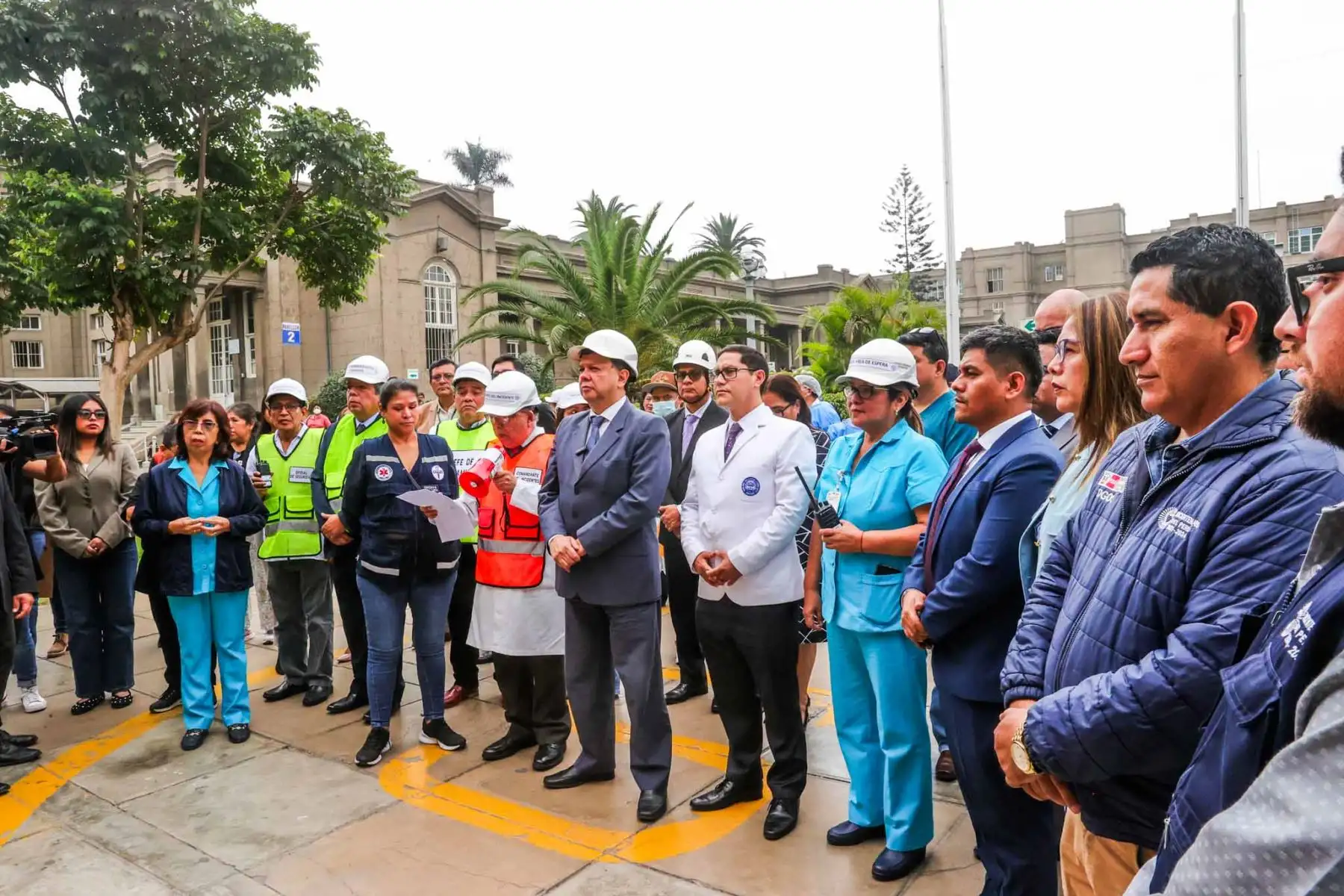 Primer Simulacro Nacional Multipeligro 2026, ejercicio organizado por el Hospital Loayza, para poner a prueba la capacidad de respuesta de la población y las autoridades frente a sismos, tsunamis y otros desastres naturales. Foto: ANDINA/ Carlos Américo Lezama Villantoy