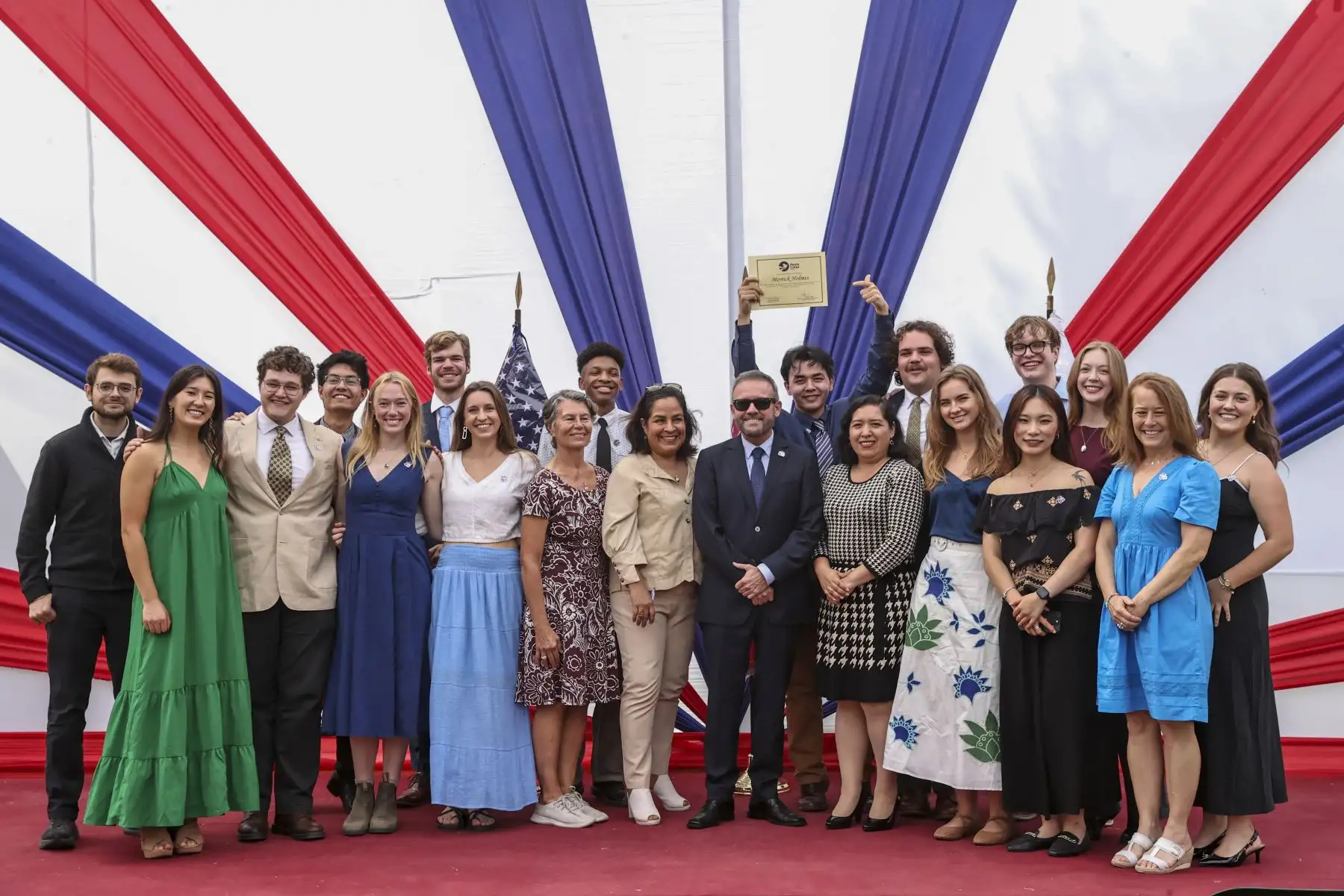 Ceremonia de juramentación del nuevo grupo de voluntarios del Cuerpo de Paz norteamericano que trabajará en diversas regiones del Perú y que se diversificará en distintas problemáticas como salud, saneamiento entre otros.

Foto:ANDINA / Juan Carlos Guzmán Negrini