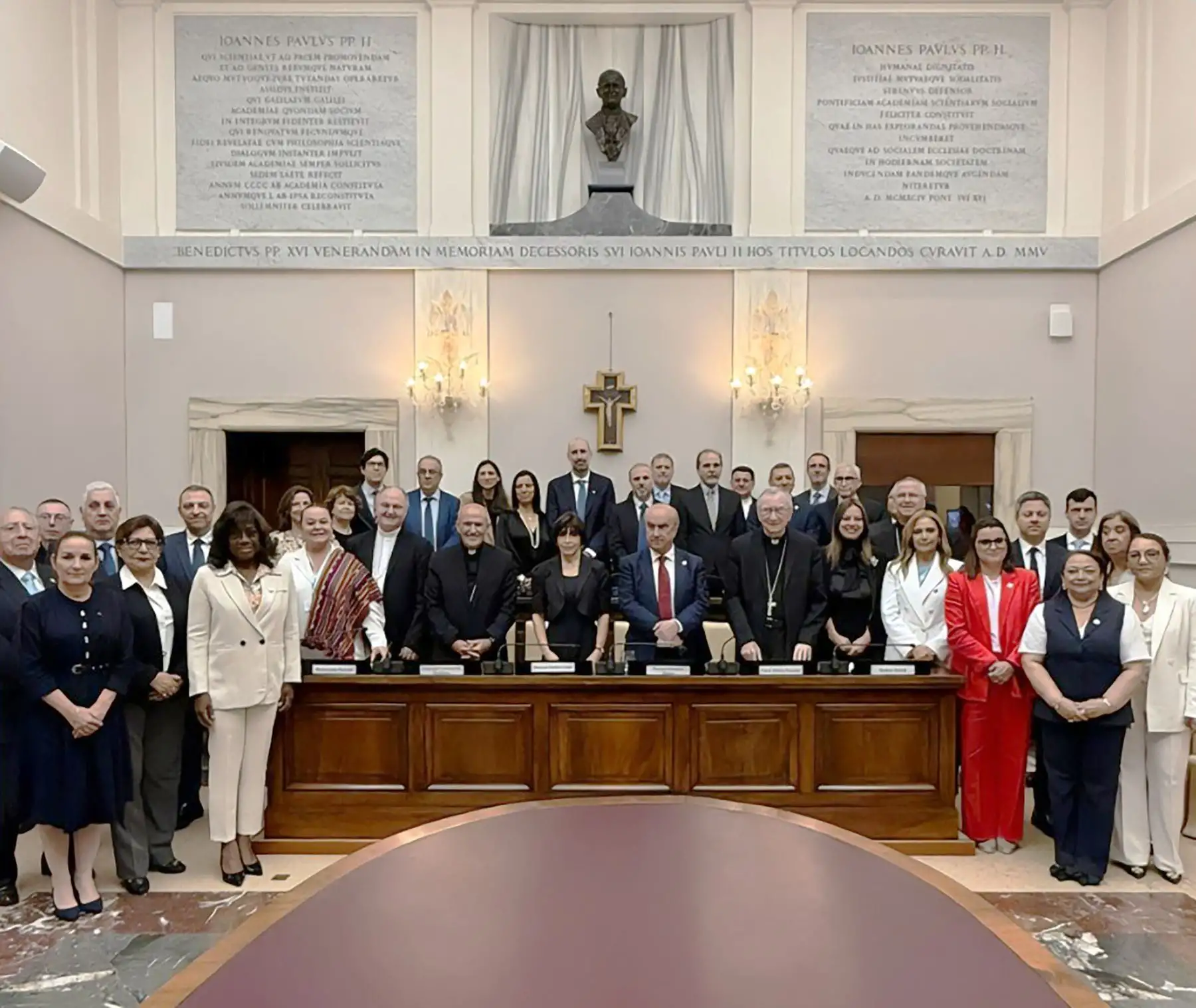 Minedu destaca la educación inclusiva y tecnológica en Encuentro Iberoamericano