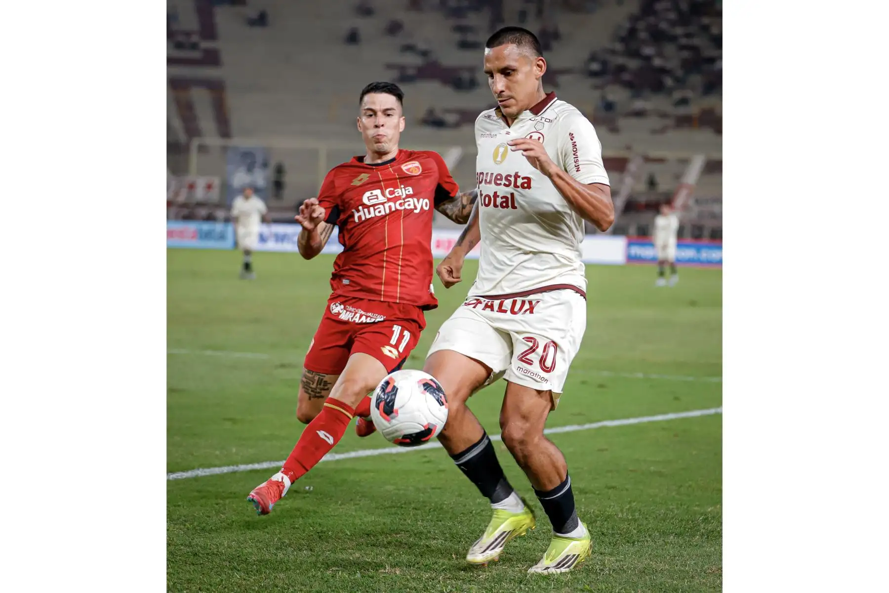 Universitario derrotó 2-1 a Sport Huancayo en el Estadio Monumental por la última fecha del Torneo Apertura. Foto: Liga 1