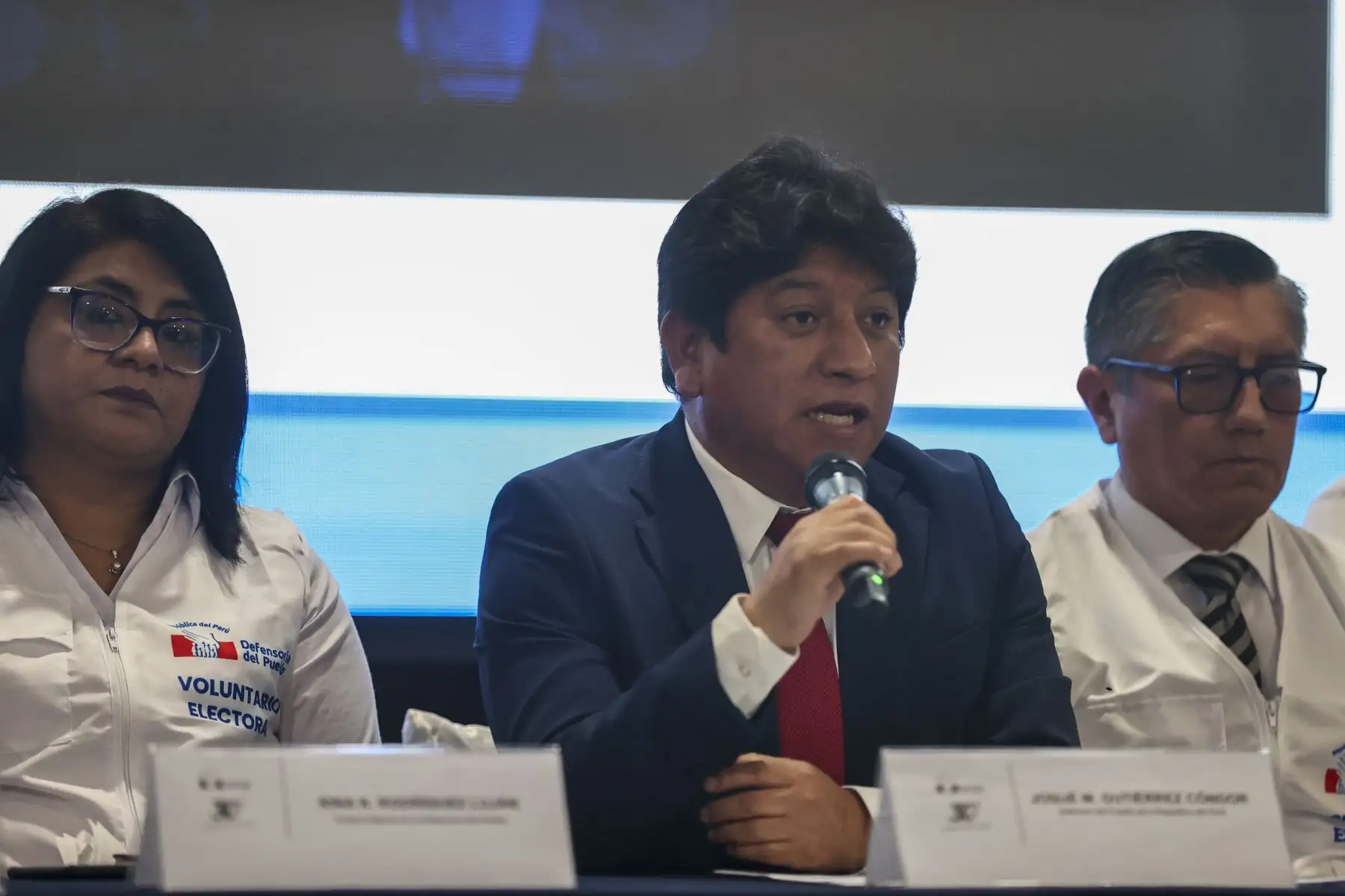 Elecciones 2026: Defensoría pide debatir código el