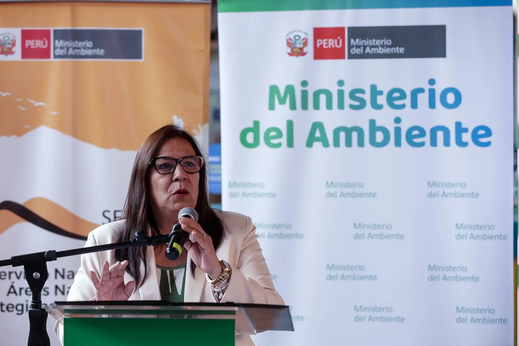 La ministra del Ambiente, Nelly Paredes, destacó que las áreas naturales protegidas contribuyen a la conservación de la biodiversidad y al desarrollo sostenible de las comunidades. Foto: ANDINA/Luis Iparraguirre.