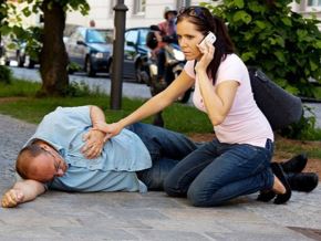 Si usted presenta desmayos, convulsiones (“ataques”), movimientos involuntarios de la cara, brazos o piernas, o dolor de cabeza fuerte y persistente, tenga cuidado porque puede tratarse de una neurocisticercosis. Foto: Foto: Minsa