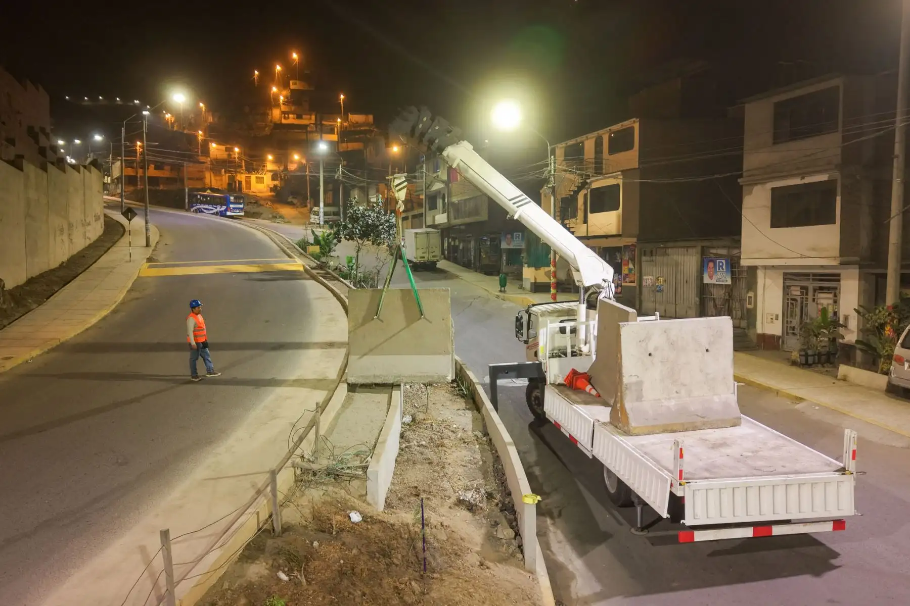 Las acciones forman parte de la estrategia impulsada por la Municipalidad de Lima para mejorar las condiciones de movilidad en la red vial metropolitana. Fotos: Difusión.