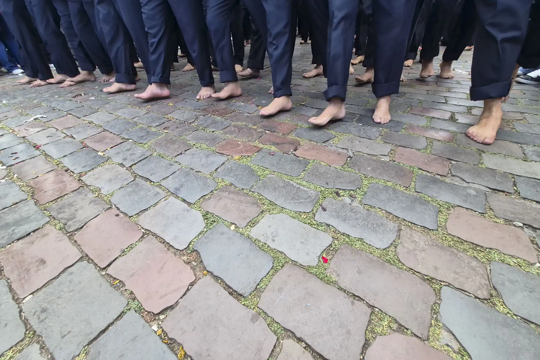 Familias cusqueñas y visitantes disfrutaron de la apoteósica procesión de vírgenes y santos que reúne cada año el tradicional Corpus Christi Cusqueño, fiesta patronal bastante esperada, aunque en esta última versión no se contó con San Cristóbal, por incidentes en la Basílica Catedral. Foto: ANDINA/Percy Hurtado Santillán