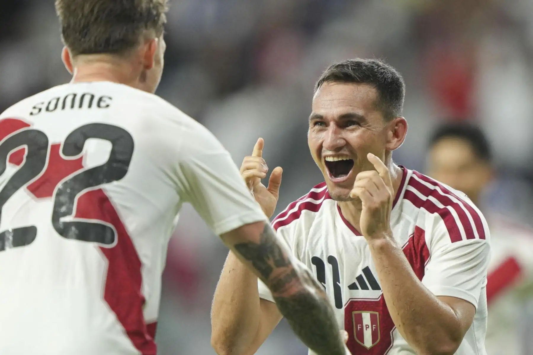Perú derrotó 2-1 a Haití en Miami con goles de Renzo Garcés y Jairo Vélez. Foto: FPF