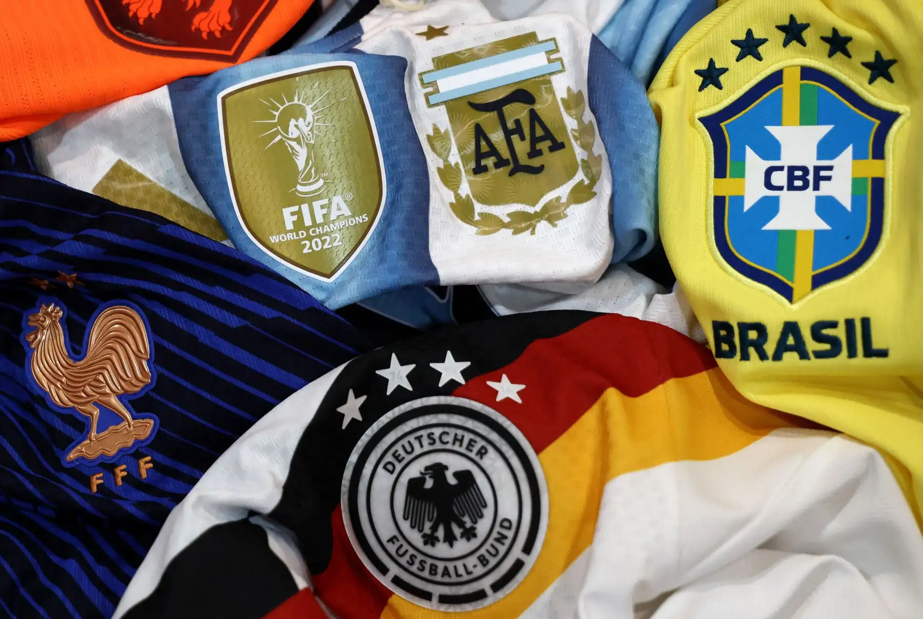 FIFA permitirá botellas de agua desechables en el Mundial 2026 tras protestas