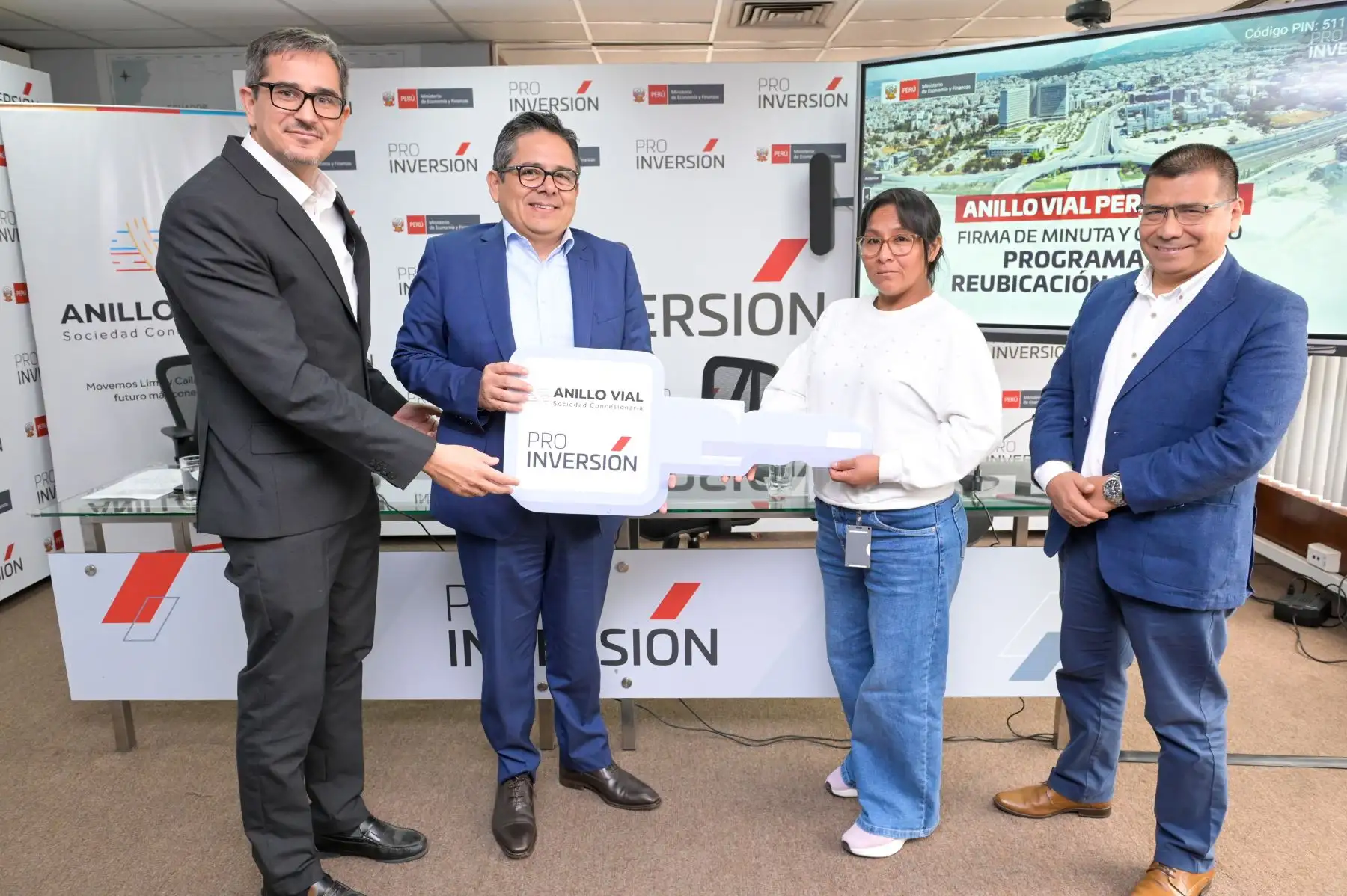 Anillo Vial de Lima y Callao: avanza el componente de reubic