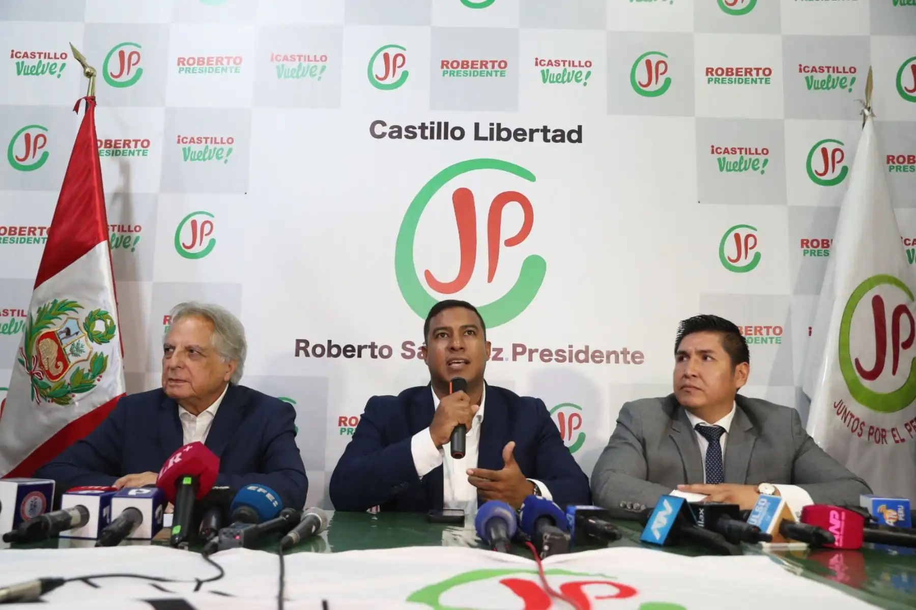 Elecciones 2026: Juntos por el Perú reitera que re