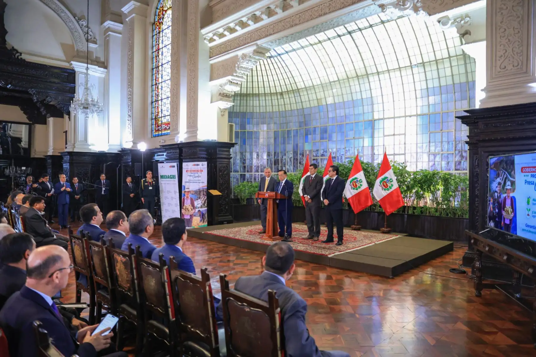 Cajamarca:  Consideran histórica la transferencia 