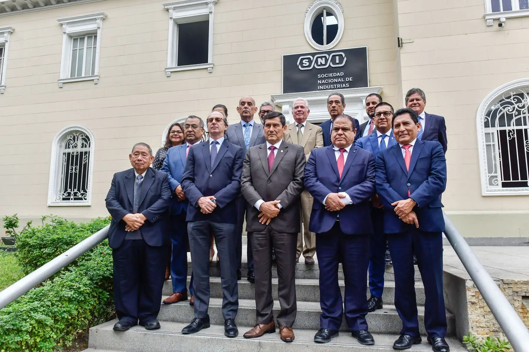Jefe del Gabinete reafirma que Gobierno trabajará 