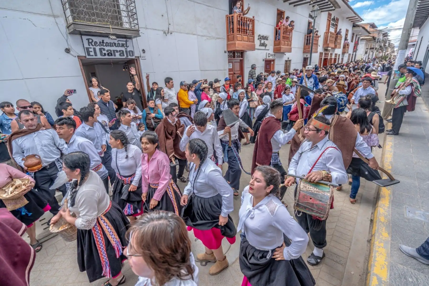 Amazonas se viste de fiesta: todo se encuentra lis
