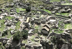 La Municipalidad de Suyckutambo, donde se ubica el sitio arqueológico inca T