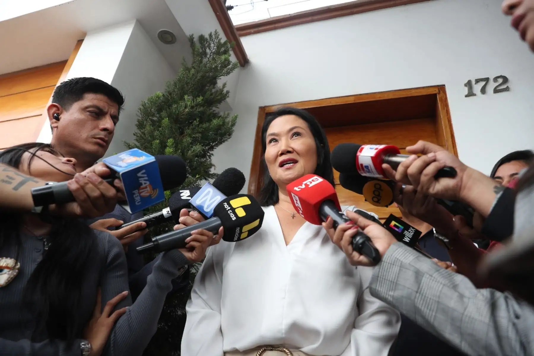 Elecciones 2026: Keiko Fujimori pide tender puente