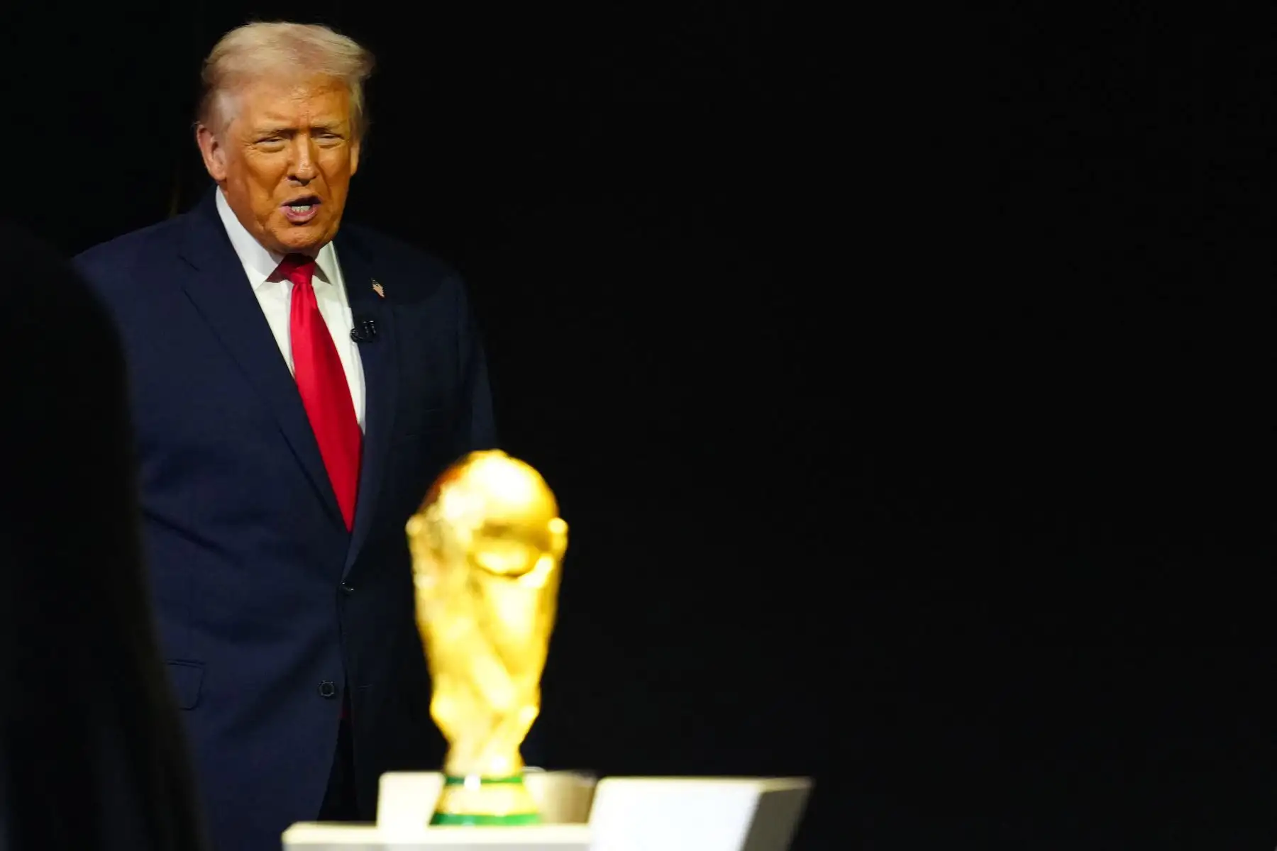 Donald Trump confirma que irá a presenciar los par
