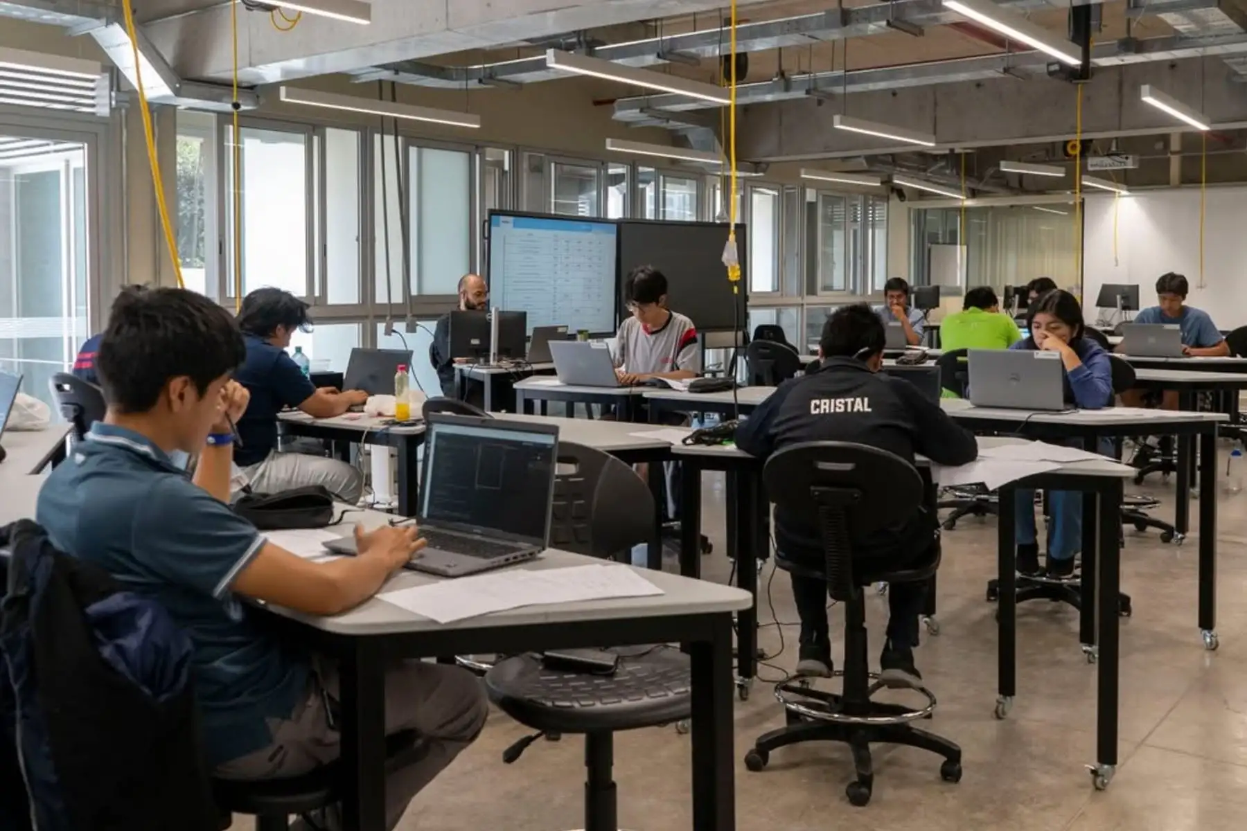 Escolares peruanos competirán en olimpiadas internacionales 