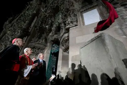 Papa León XIV inaugura la torre de Jesucristo de la Basílica de la Sagrada Familia en Barcelona