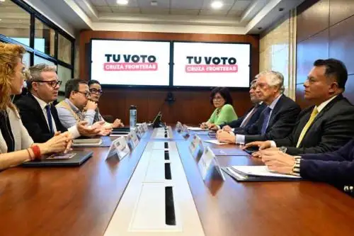 Elecciones 2026: canciller se reúne con delegación de observación de la OEA y UE, y destacan ejemplar jornada electoral