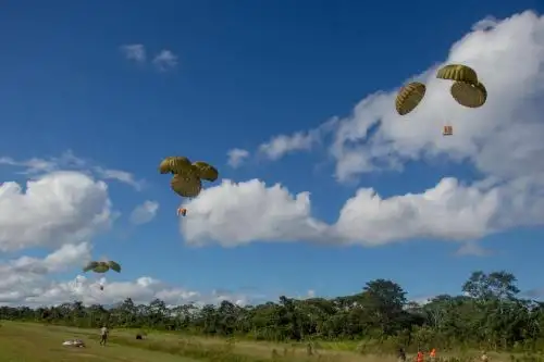 Programa Alas de Esperanza de la Fuerza Aérea distribuyó más de 7200 kilos de ayuda en Ucayali