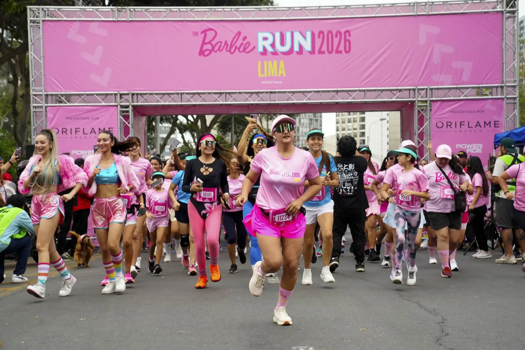 La Barbie Run 2026 reunió a miles de familias, corredores y mascotas en una jornada llena de color, música y diversión en Jesús María. Una experiencia deportiva que celebró la imaginación, la inclusión y la alegría de compartir juntos. Foto: ANDINA/Difusión