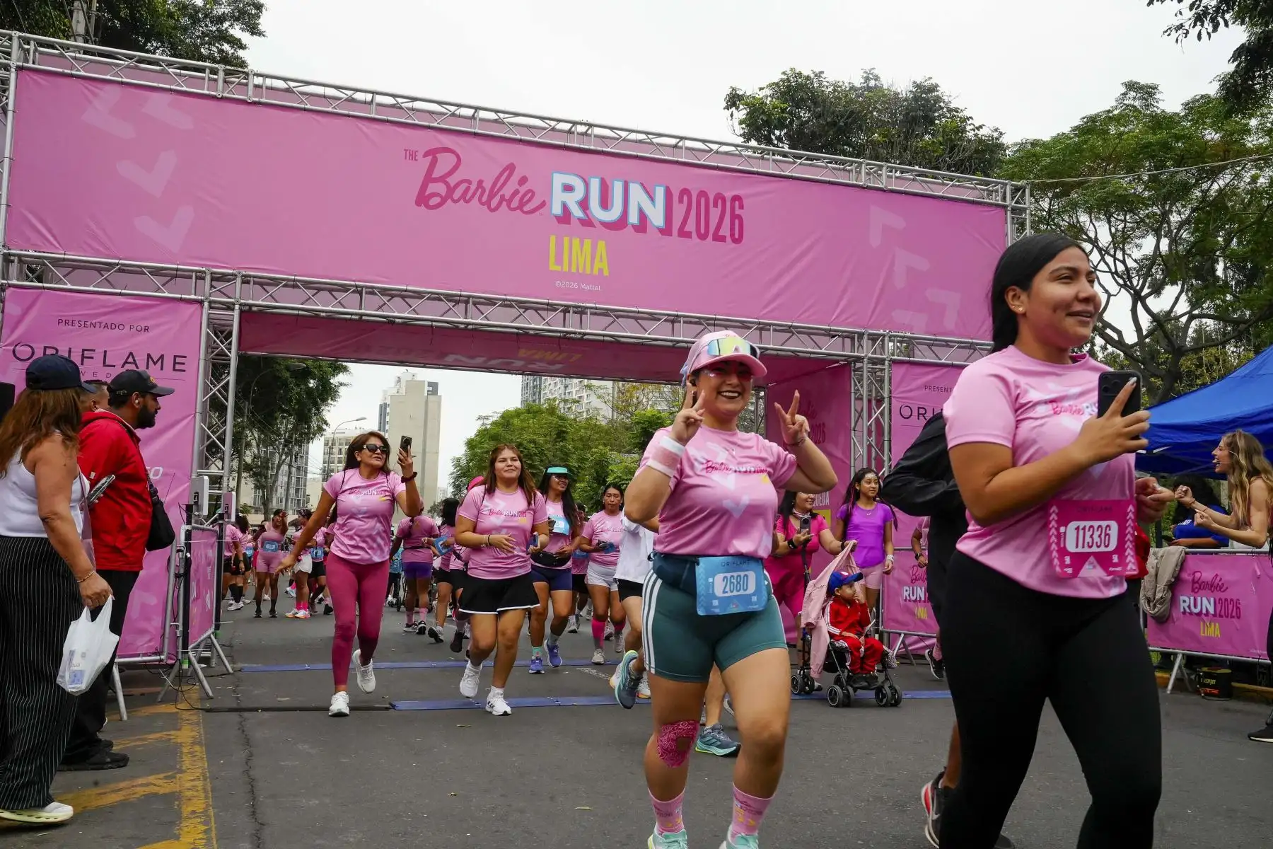La Barbie Run 2026 reunió a miles de familias, corredores y mascotas en una jornada llena de color, música y diversión en Jesús María. Una experiencia deportiva que celebró la imaginación, la inclusión y la alegría de compartir juntos. Foto: ANDINA/Difusión