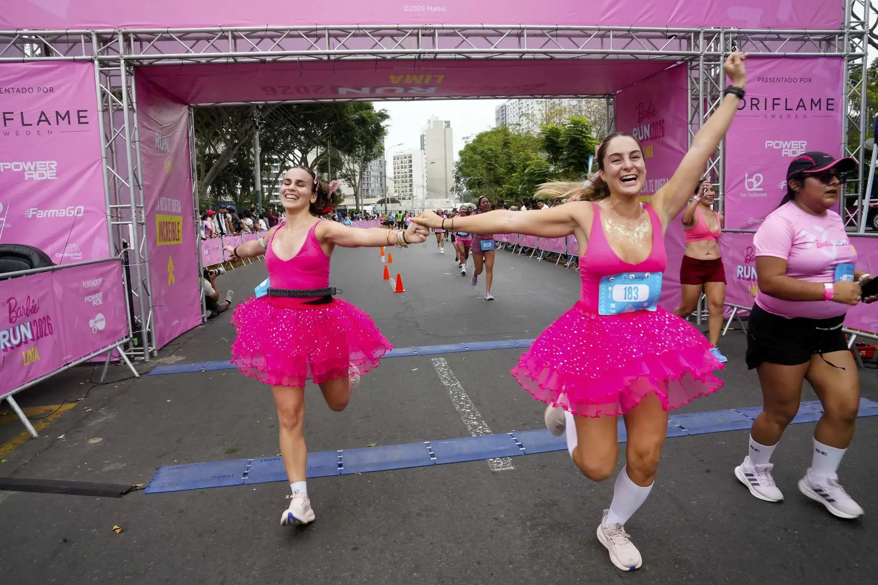 La Barbie Run 2026 reunió a miles de familias, corredores y mascotas en una jornada llena de color, música y diversión en Jesús María. Una experiencia deportiva que celebró la imaginación, la inclusión y la alegría de compartir juntos. Foto: ANDINA/Difusión